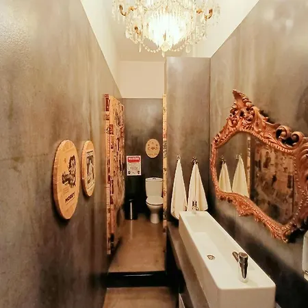 The Pessoa 3* Lisbona