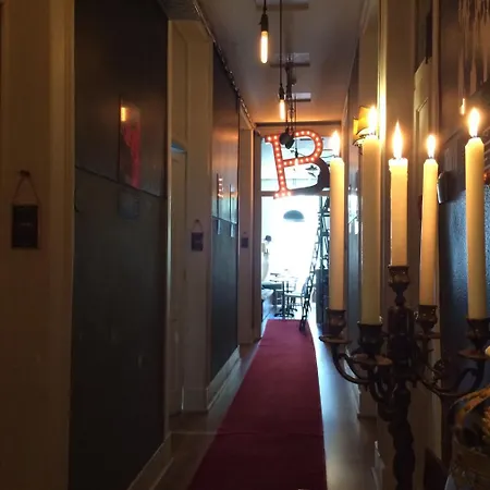 ホテル The Pessoa リスボン